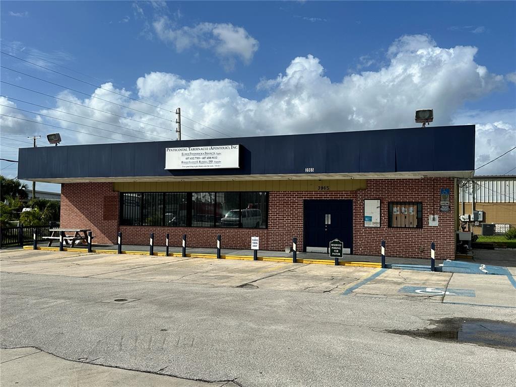 3965 SILVER STAR ROAD E