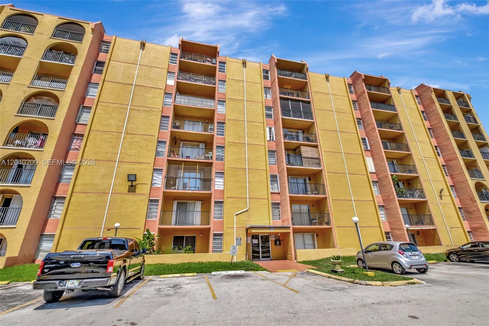 4717 NW 7th St # 10, Miami FL 33126