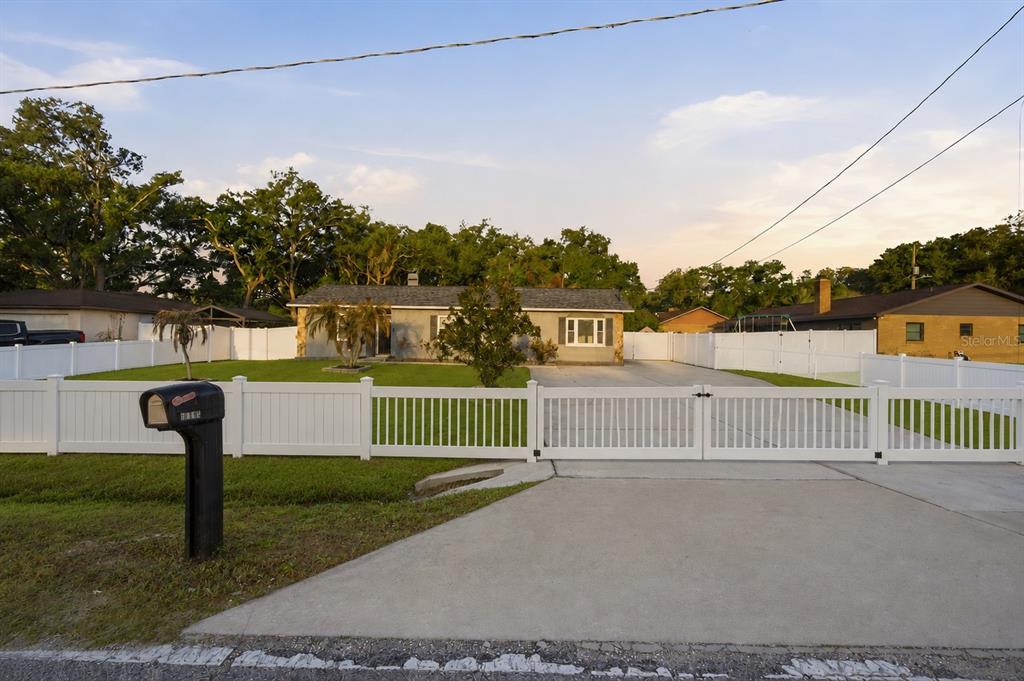 7403 PROVIDENCE ROAD, RIVERVIEW, FL — photo 3 of 30