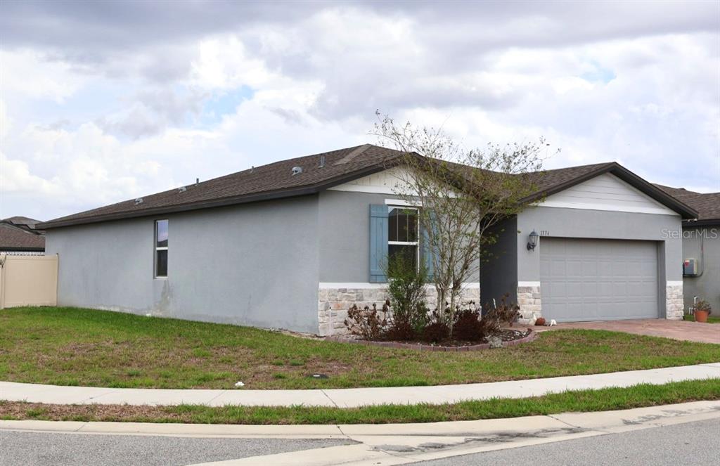 1374 BENEVENTO DRIVE, WINTER HAVEN, FL — photo 2 of 3