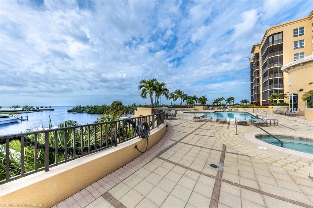 3313 SUNSET KEY CIRCLE UNIT 402, PUNTA GORDA, FL — photo 2 of 30