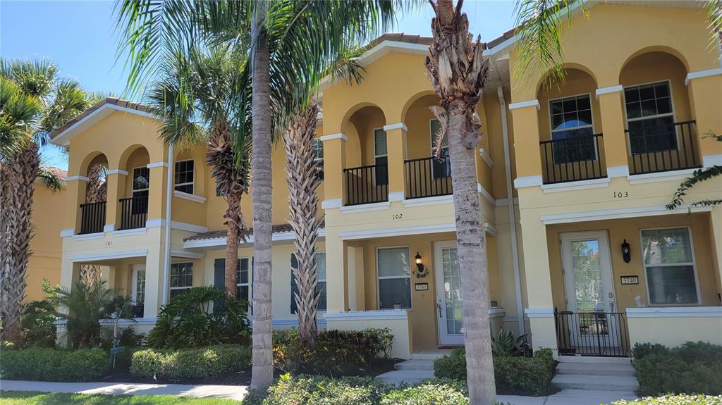 3740 82ND AVENUE CIRCLE E UNIT 102, SARASOTA, FL — photo 2 of 28