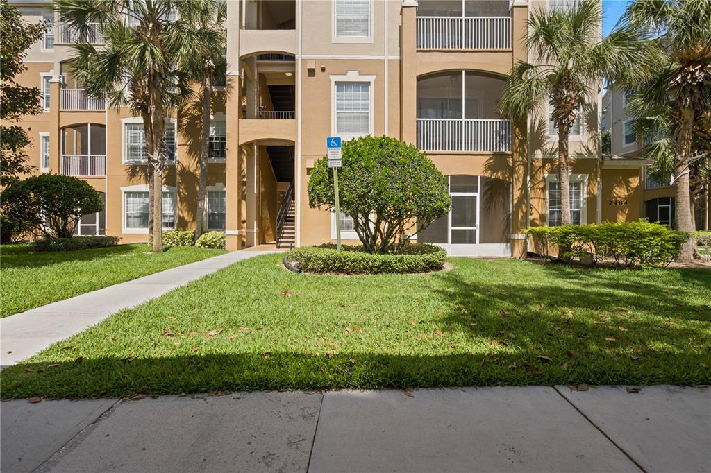 2484 SAN TECLA STREET UNIT 106