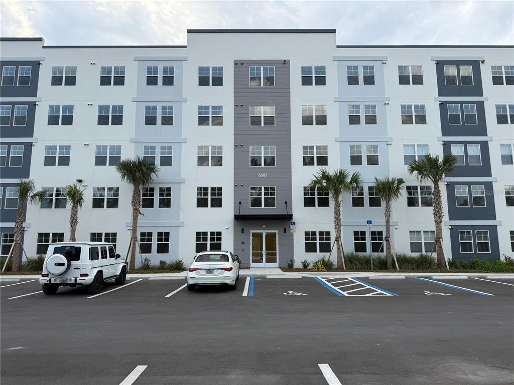 5587 MILLENIA PARK BOULEVARD UNIT 402