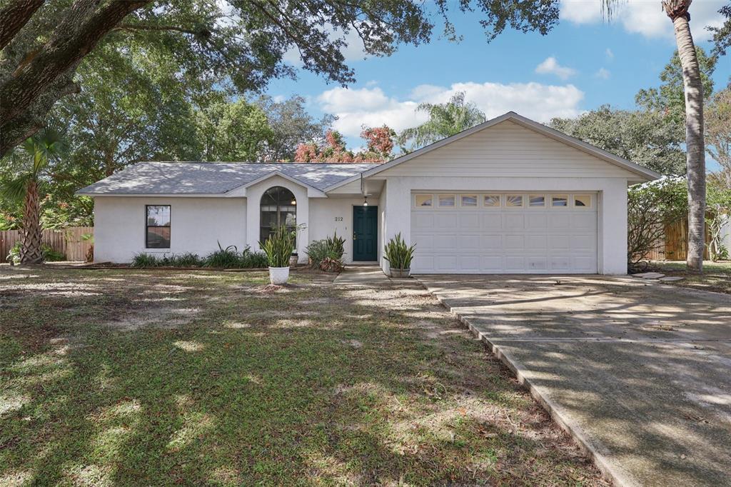 212 EASTRIDGE DRIVE