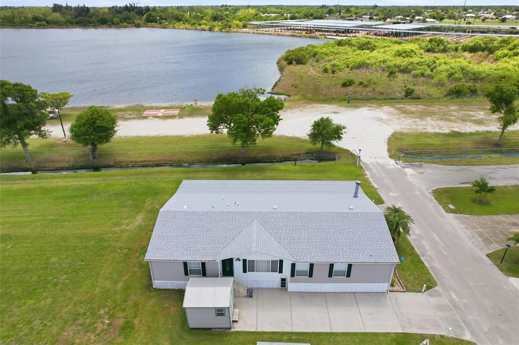 184 W MANATEE LOOP, PUNTA GORDA, FL — photo 3 of 30