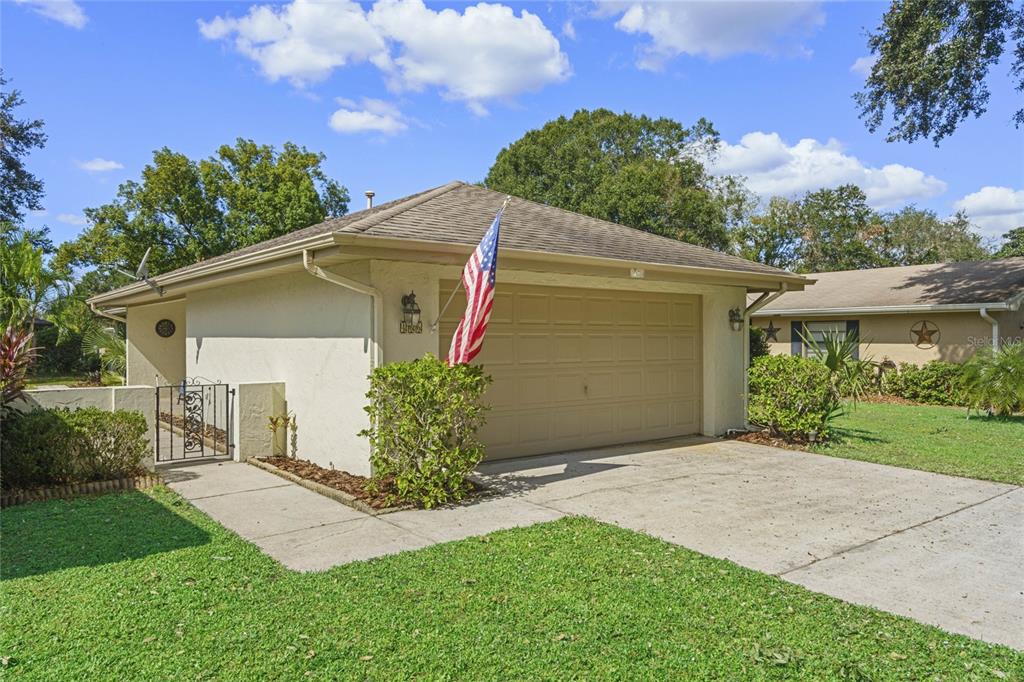 466 MUIRFIELD COURT