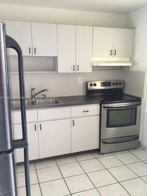 1855 W 60th St # 423C, Hialeah FL 33012