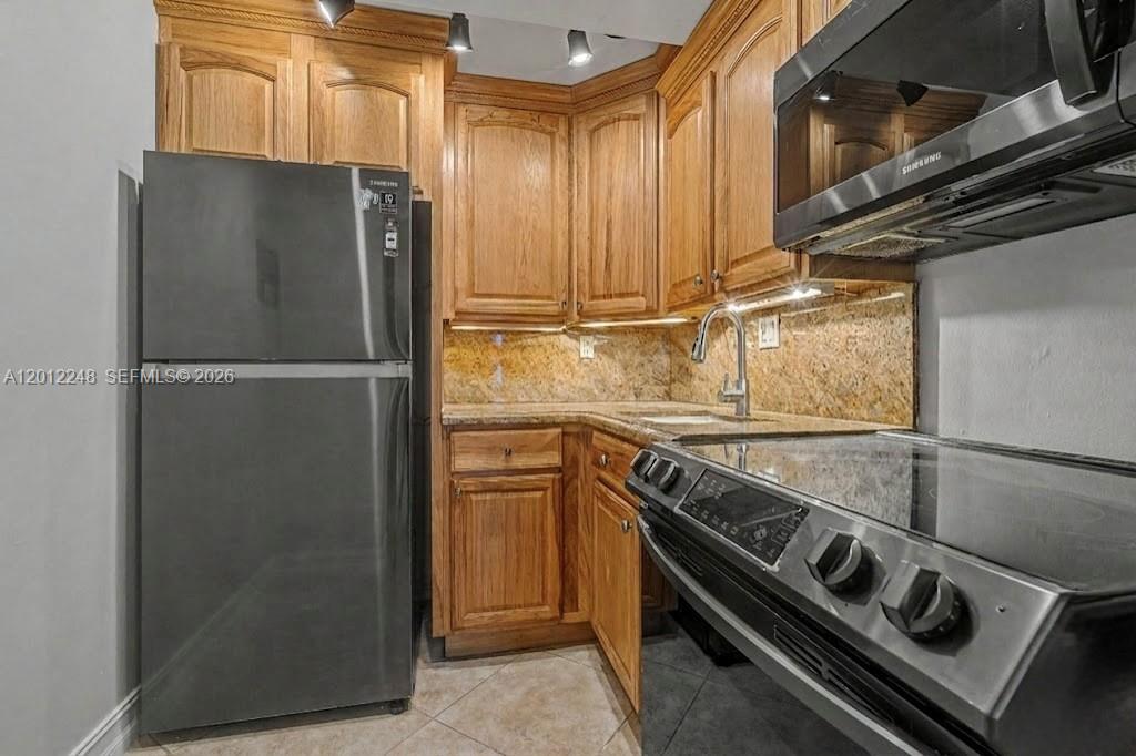 8609 SW 68th Ct # 22, Pinecrest FL 33156