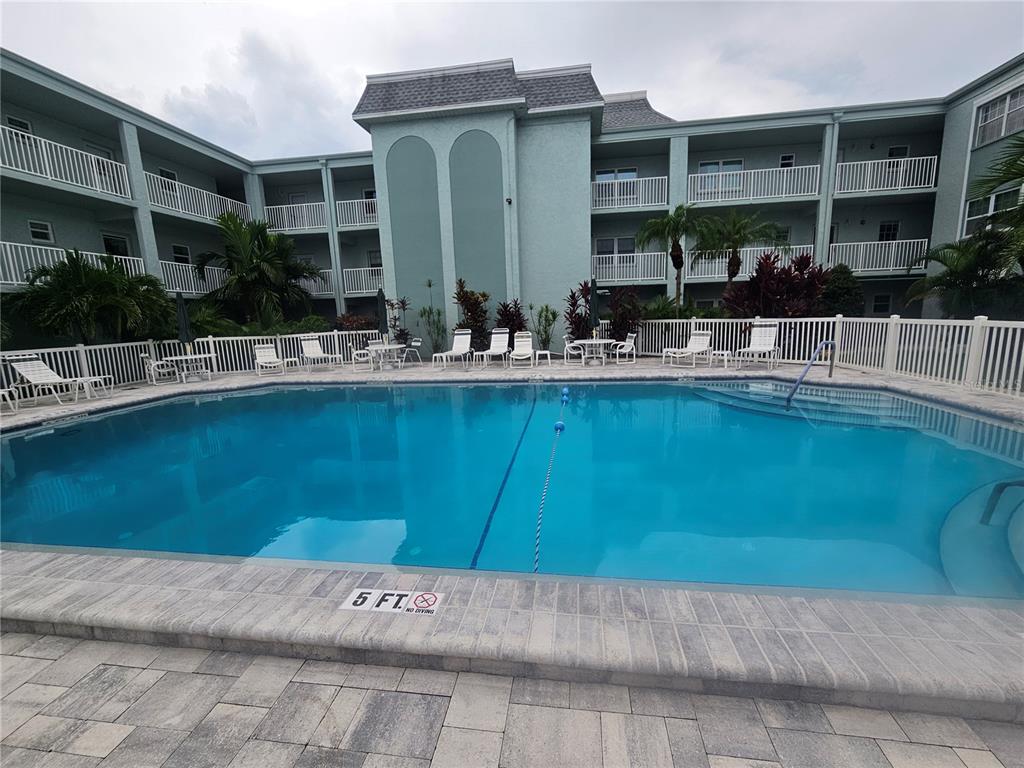 1706 BELLEAIR FOREST DRIVE UNIT 310