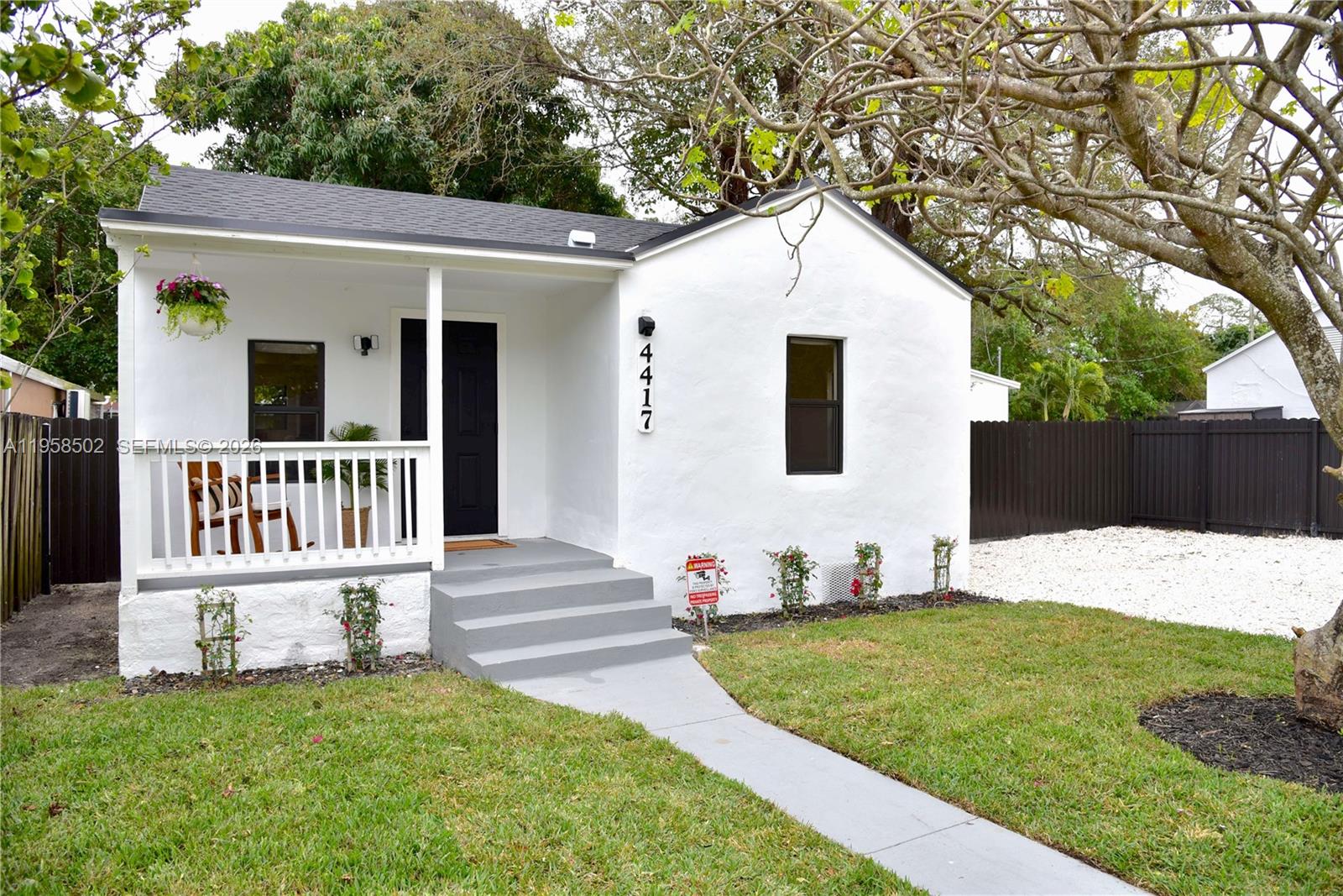 4417 NW 23rd Ct, Miami FL 33142
