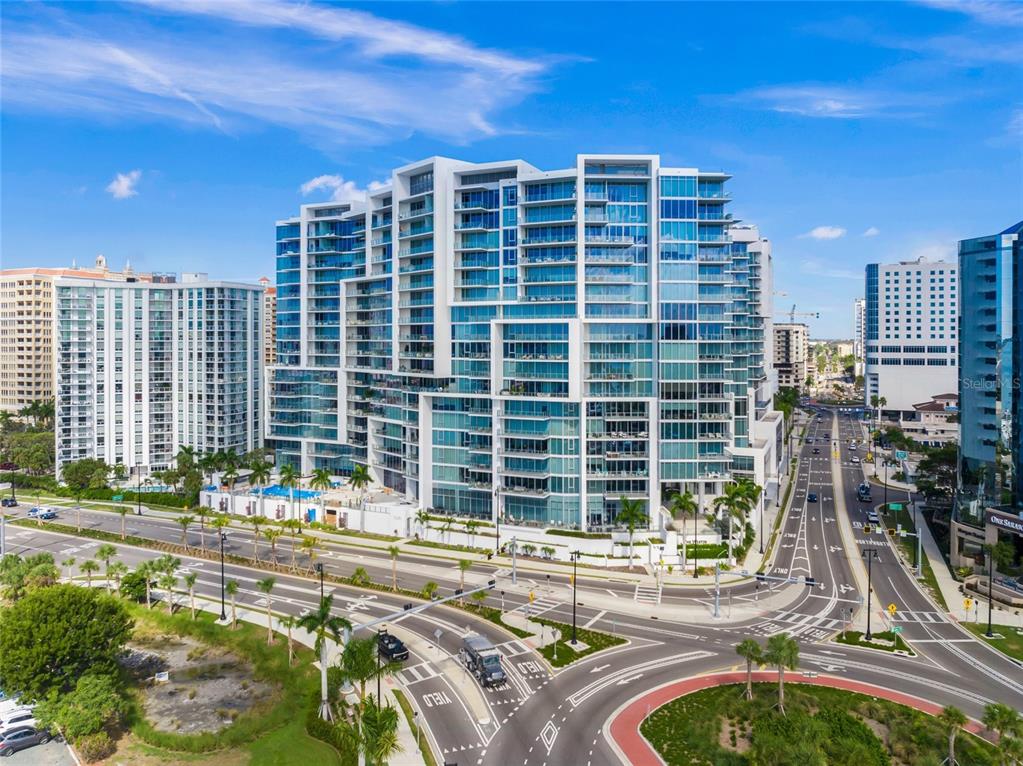 1155 N GULFSTREAM AVENUE UNIT 1006