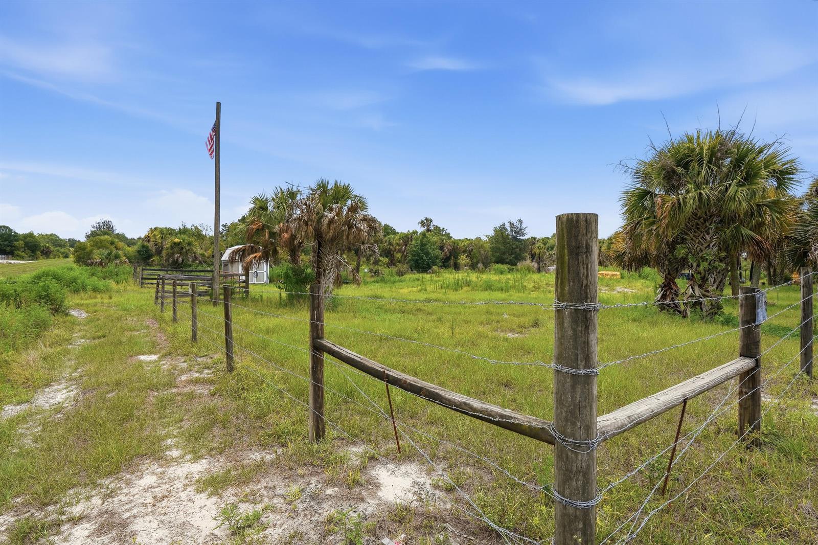 19998 NW 270th Street, Okeechobee FL 34972