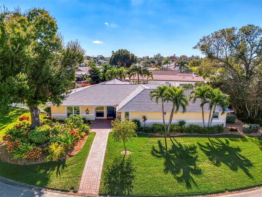 1240 PARADISE WAY