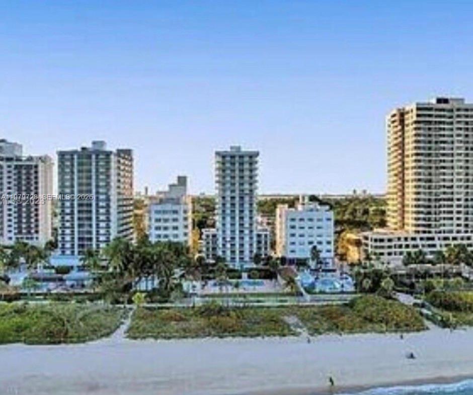 2457 Collins Ave # 1605, Miami Beach FL 33140