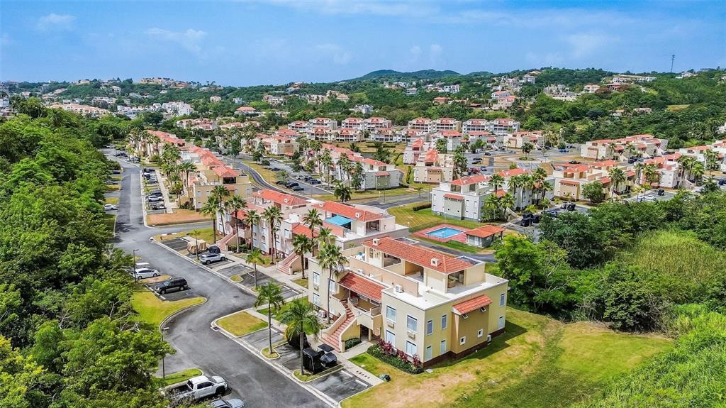 180 PALMAS DRIVE UNIT 52-03