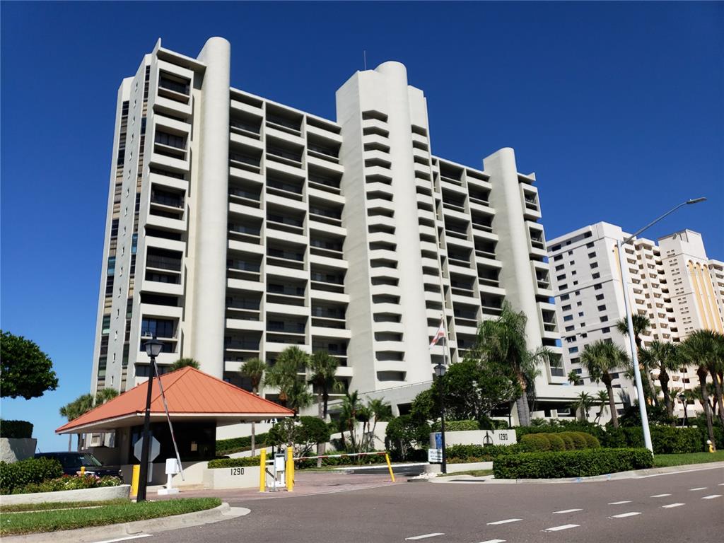 1290 GULF BOULEVARD UNIT 907