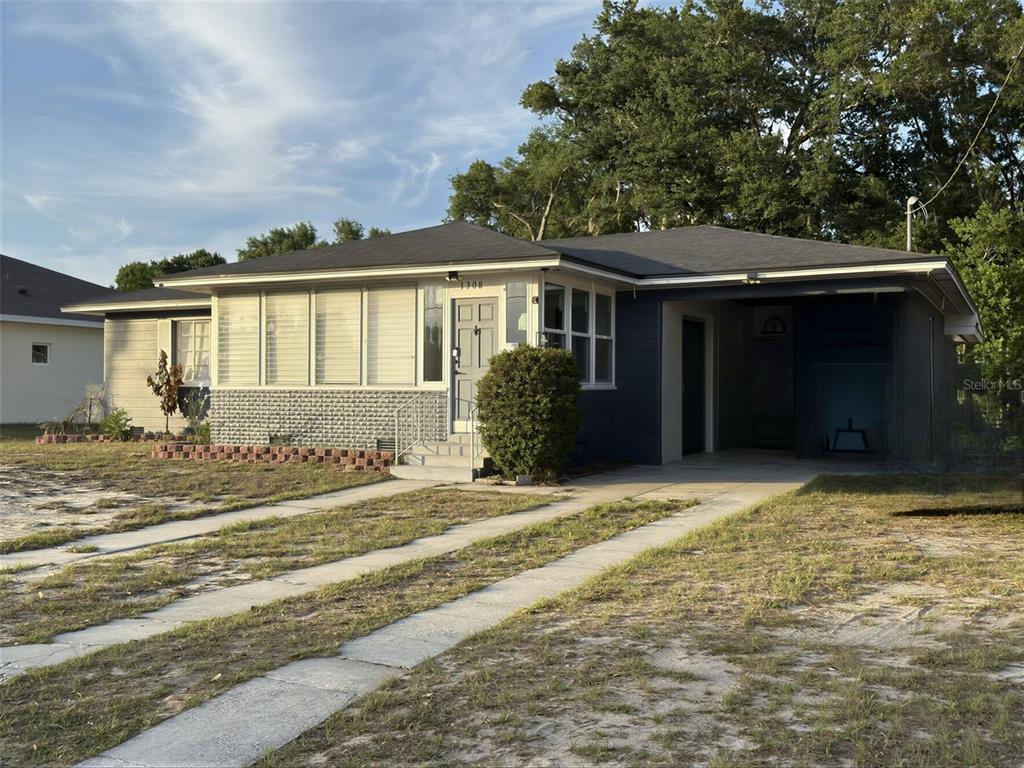 1308 GILLIAM DRIVE
