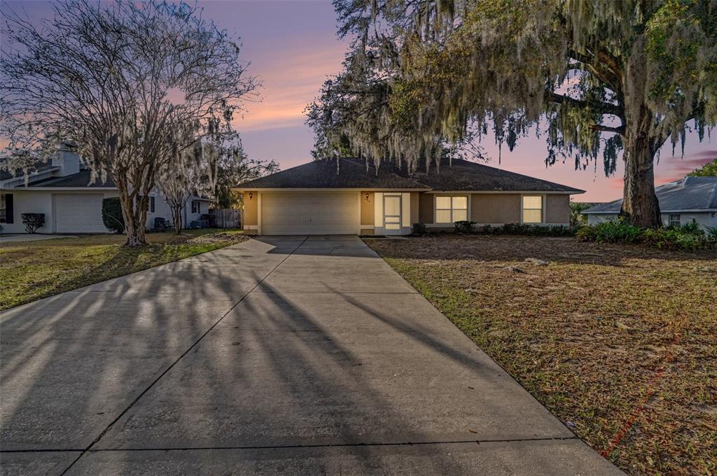 1004 LANTANA DRIVE