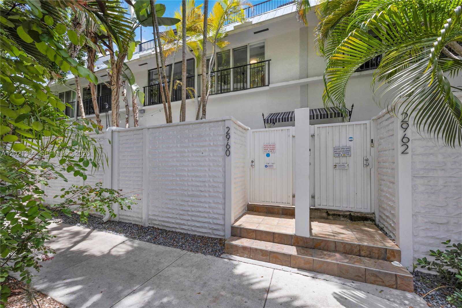 2960 Day Ave # 3201, Miami FL 33133