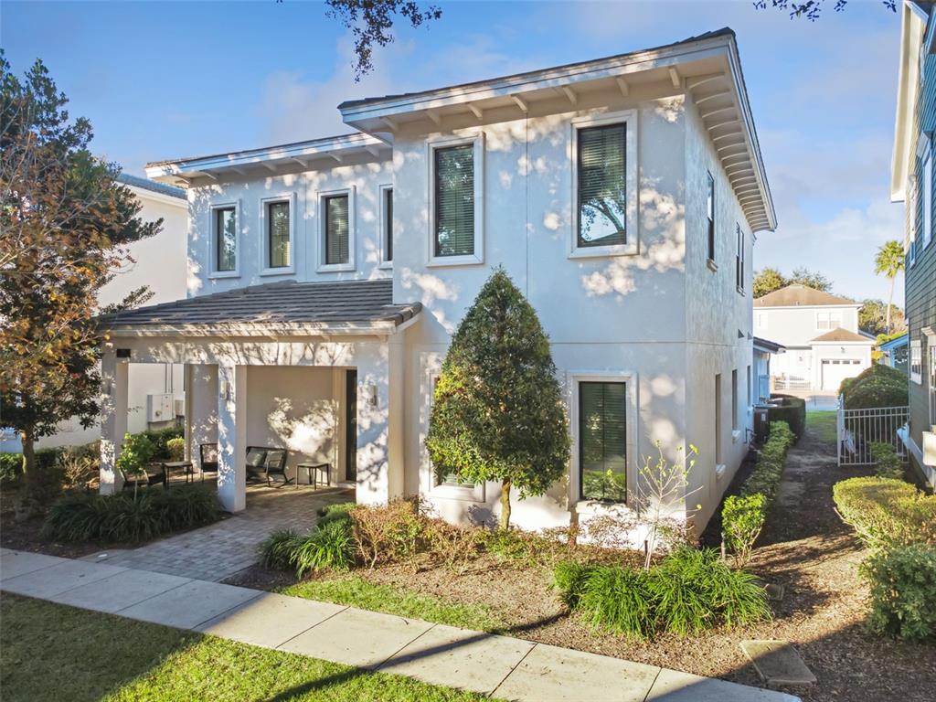 7423 SPARKLING COURT