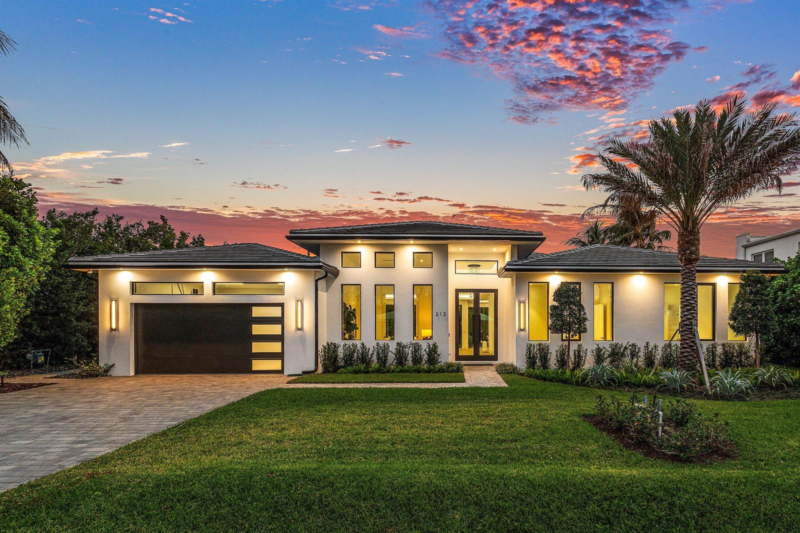 212 NW 18th Street, Delray Beach FL 33444