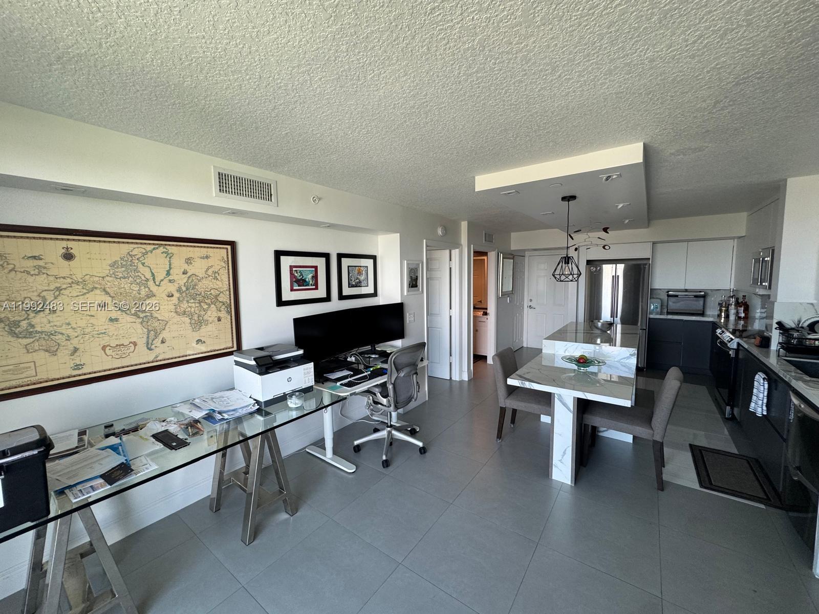 3000 Coral Way # 919, Miami FL 33145