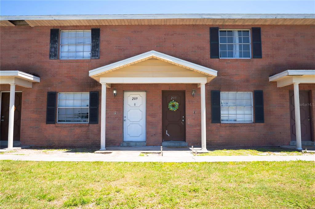 201 CENTURY BOULEVARD UNIT A, AUBURNDALE, FL — photo 2 of 16