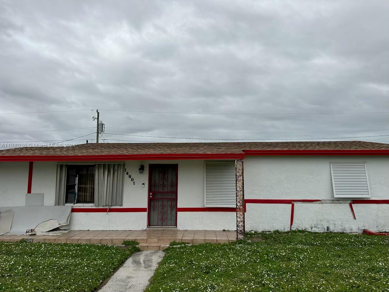 14801 SW 103rd Pl, Miami FL 33176