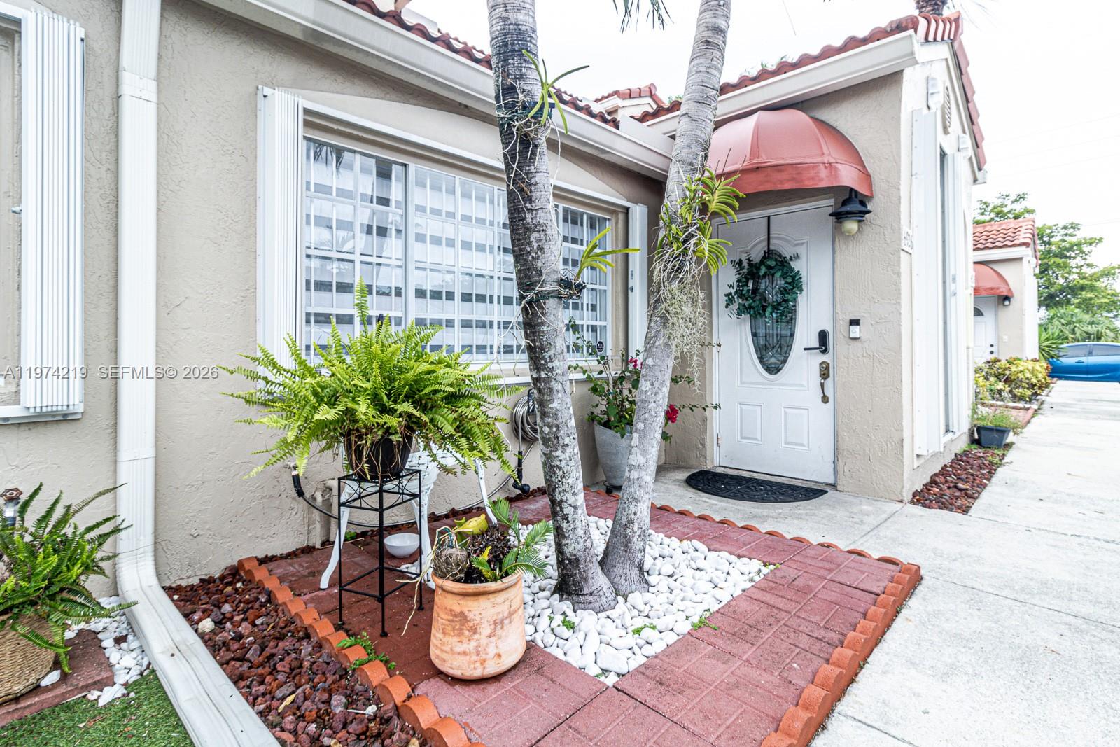 6926 NW 166th Ter # 1302, Miami Lakes FL 33014