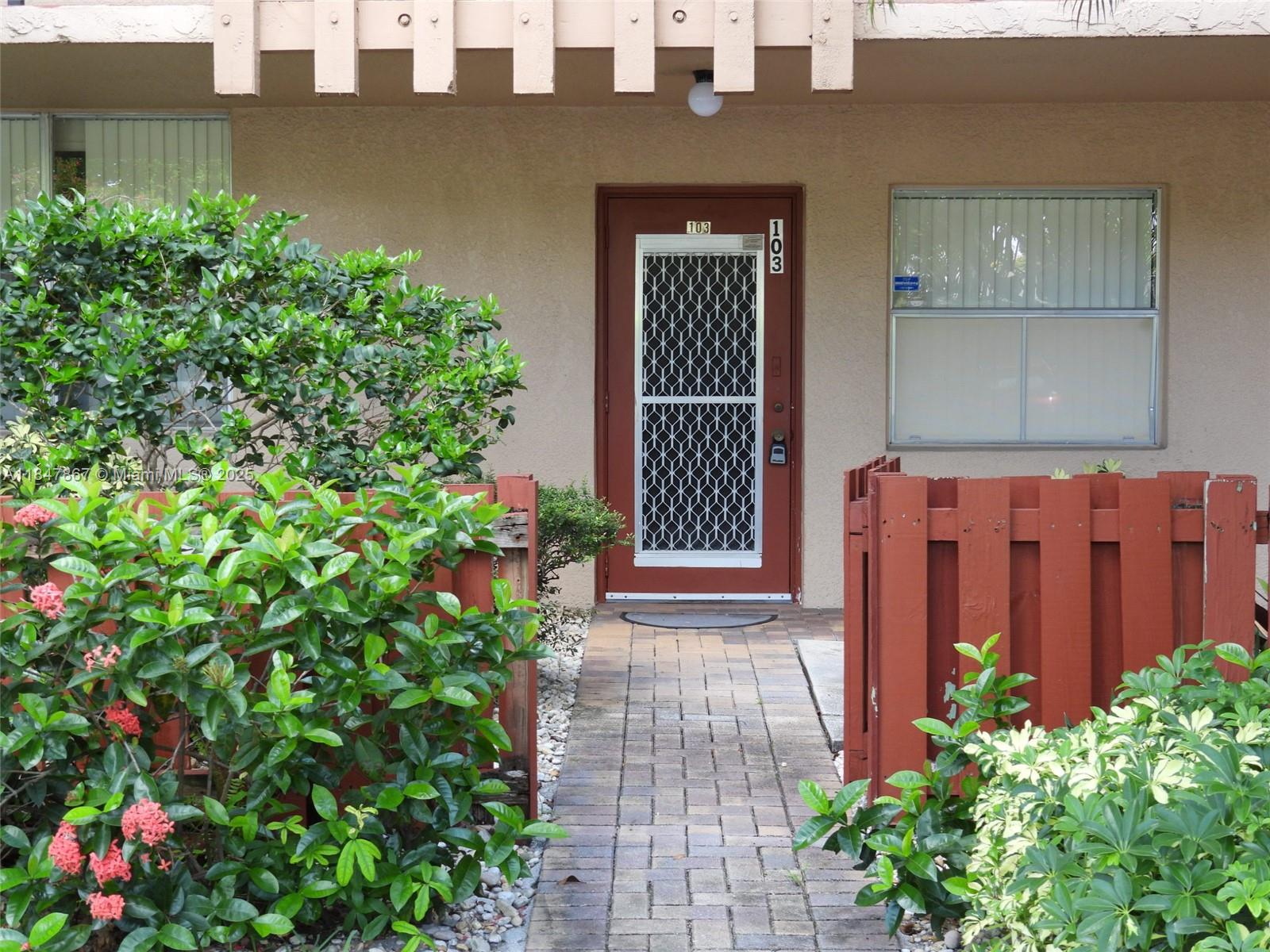 7431 NW 1st St # 103, Margate FL 33063