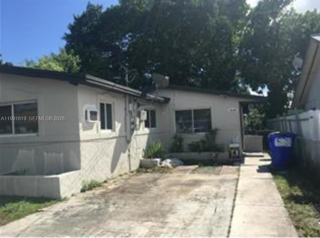 1574 NW 58th St # 1574, Miami FL 33142