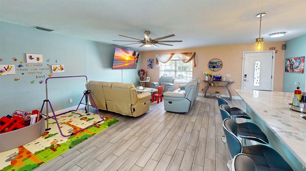 303 29TH STREET E, PALMETTO, FL — photo 4 of 30