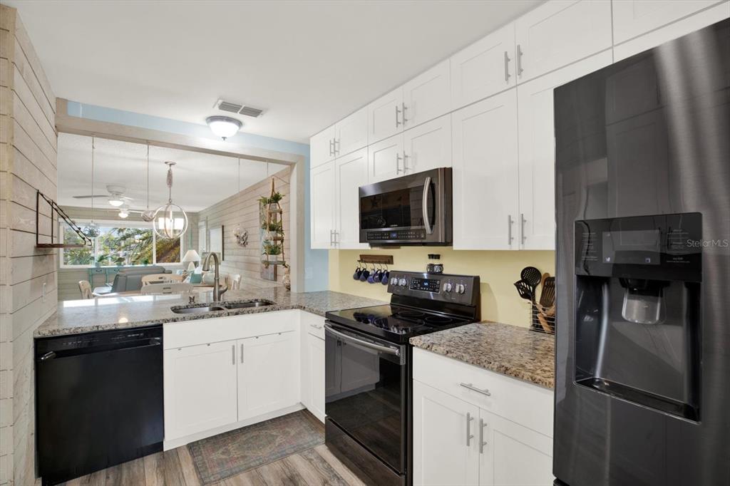 4909 GULF DRIVE UNIT 6B, HOLMES BEACH, FL — photo 4 of 20