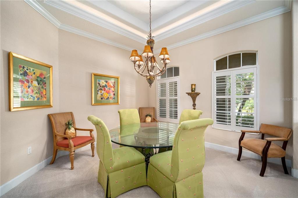 1023 RAINBOW COURT, BRADENTON, FL — photo 5 of 30