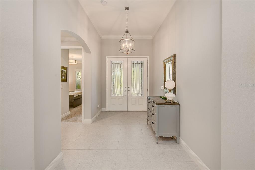 6916 NEOPOLITAN COURT, APOLLO BEACH, FL — photo 2 of 30