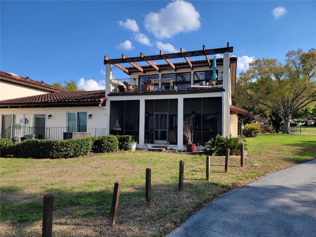 1 CASA LOMA WAY