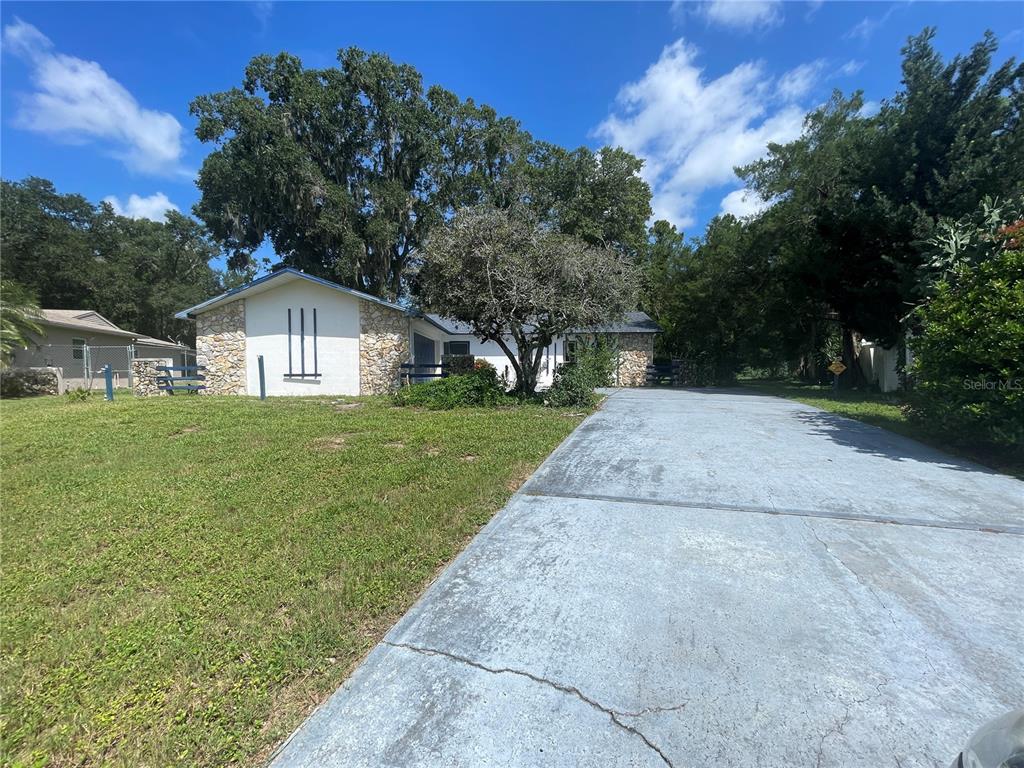13551 DEVENSHIRE COURT
