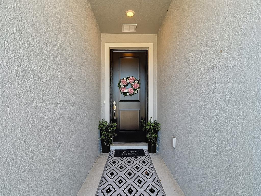 9526 CLARKWILD PLACE, SEFFNER, FL — photo 2 of 30