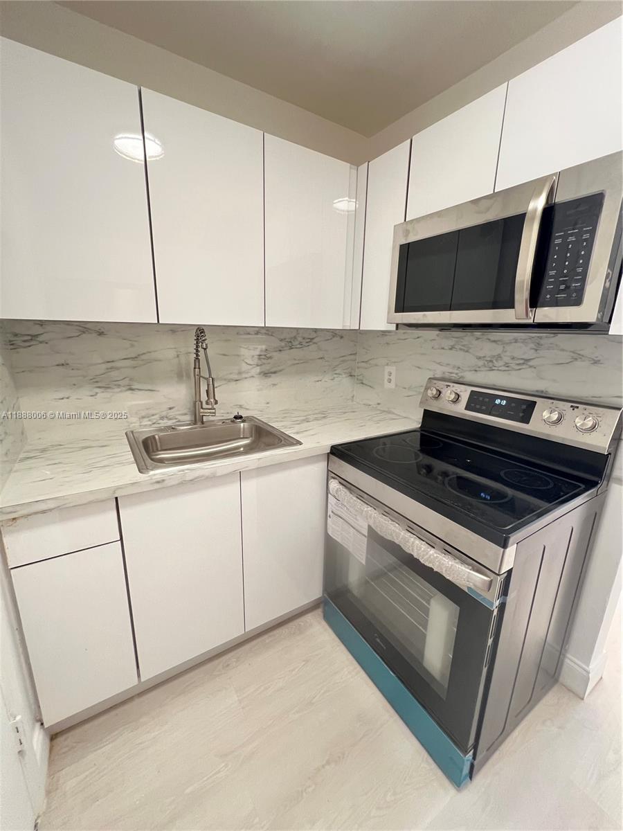 1821 NE 62nd St # 426, Fort Lauderdale FL 33308