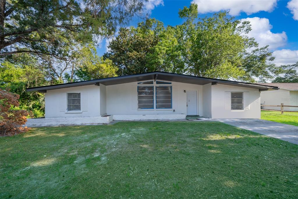 2906 MONROE STREET W