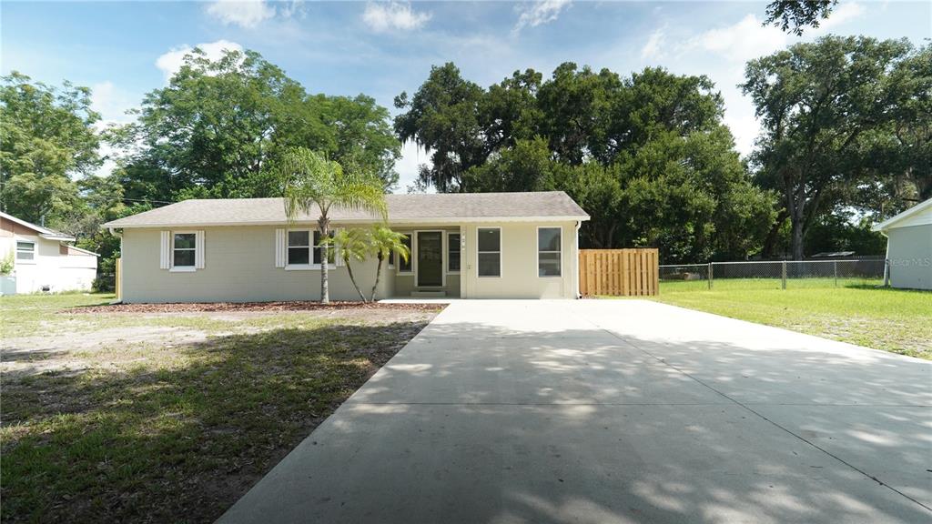 220 LUCERNE DRIVE
