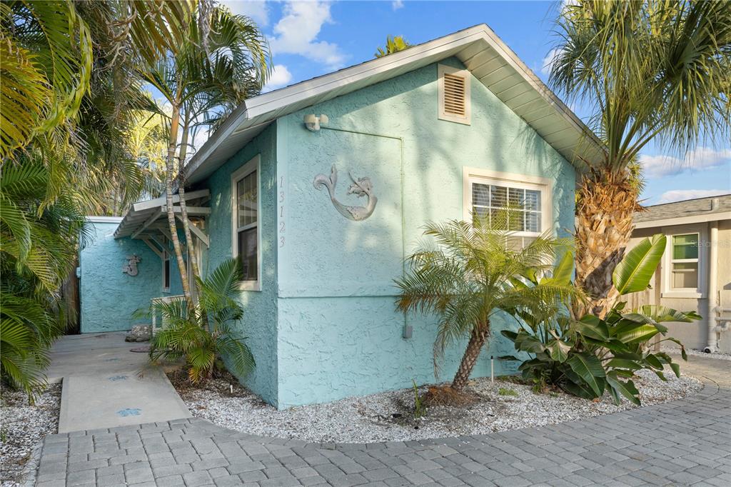 13123 4TH STREET E, MADEIRA BEACH, FL — photo 3 of 26