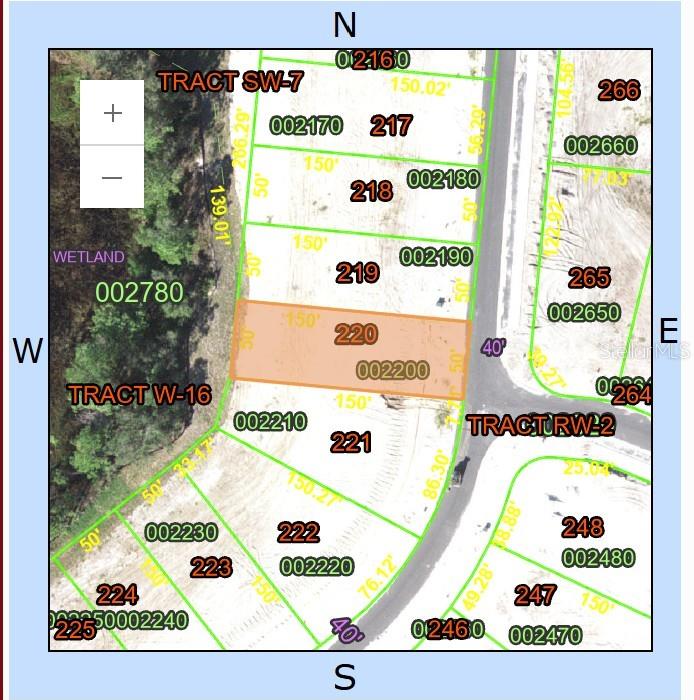 This is a map showing a highlighted residential lot labeled 220 within a subdivision — 1262 BUTTERFLY ORCHID ROAD, DAVENPORT, FL
