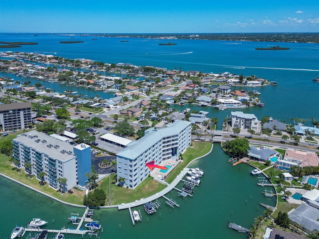 610 ISLAND WAY UNIT 407