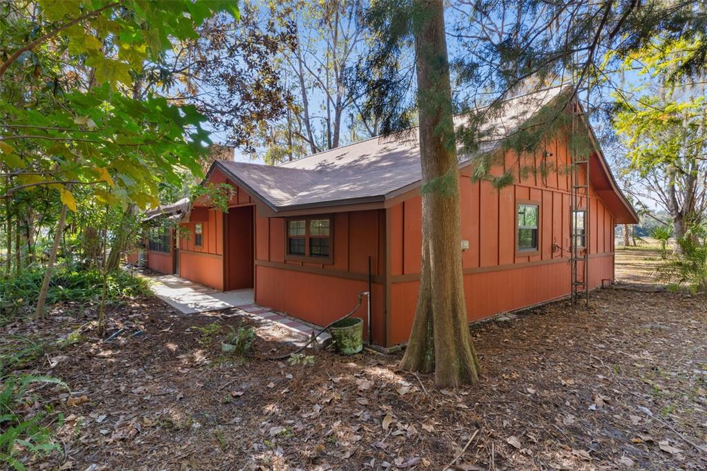 6250 & 5942 E C 478, CENTER HILL, FL — photo 4 of 30
