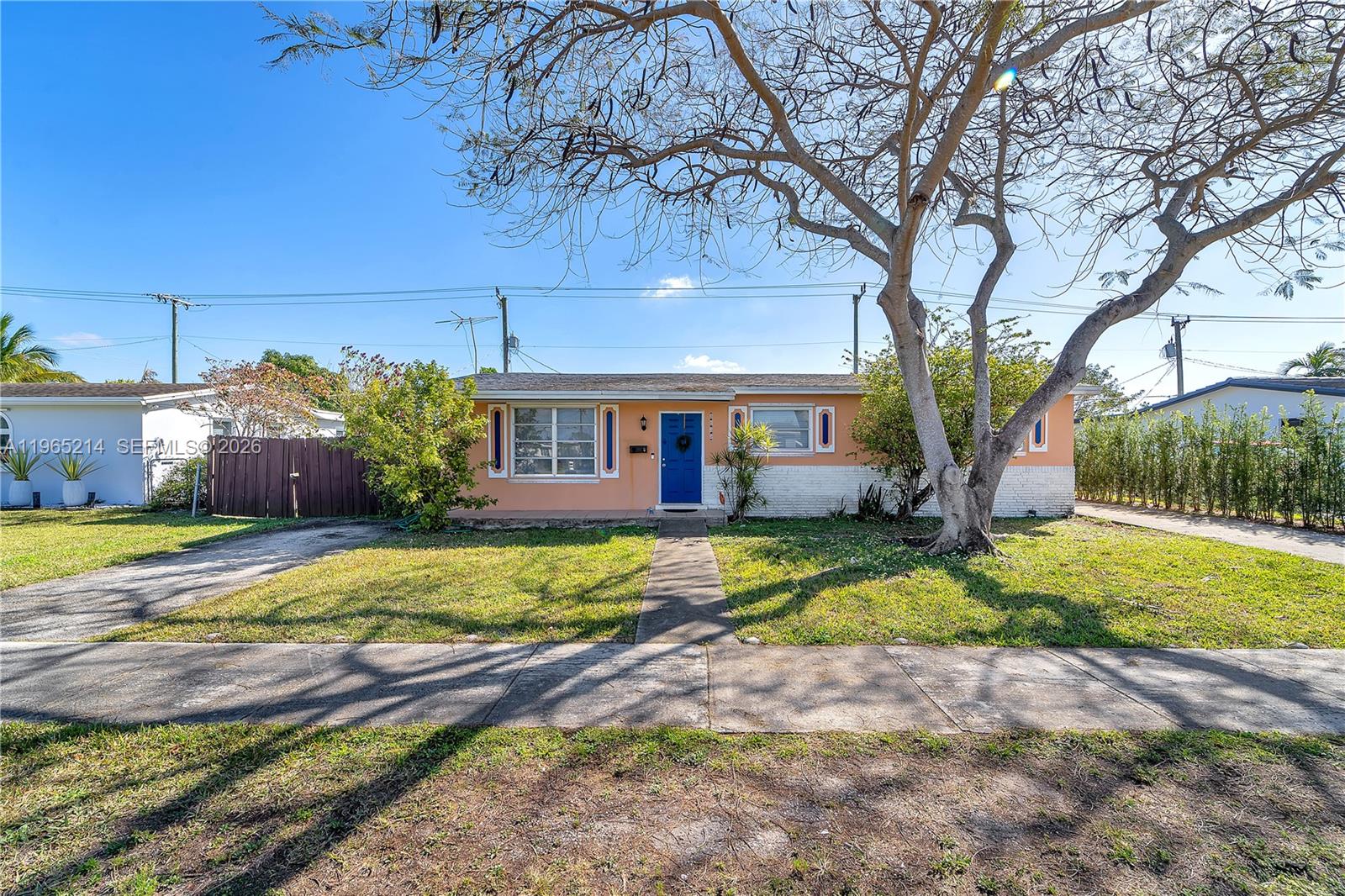 3235 SW 93rd Ct, Miami FL 33165