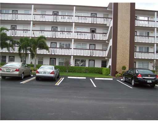 2036 Cornwall B # 2036, Boca Raton FL 33434