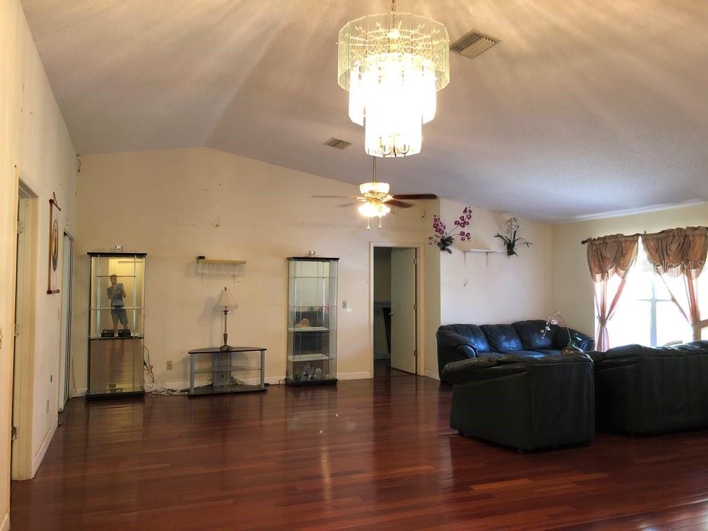 11716 CR 672 HIGHWAY, RIVERVIEW, FL — photo 3 of 14