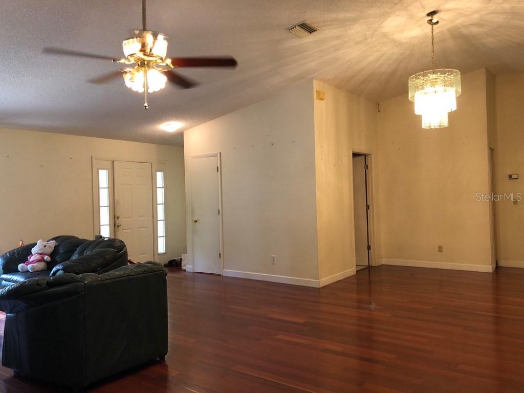 11716 CR 672 HIGHWAY, RIVERVIEW, FL — photo 4 of 14